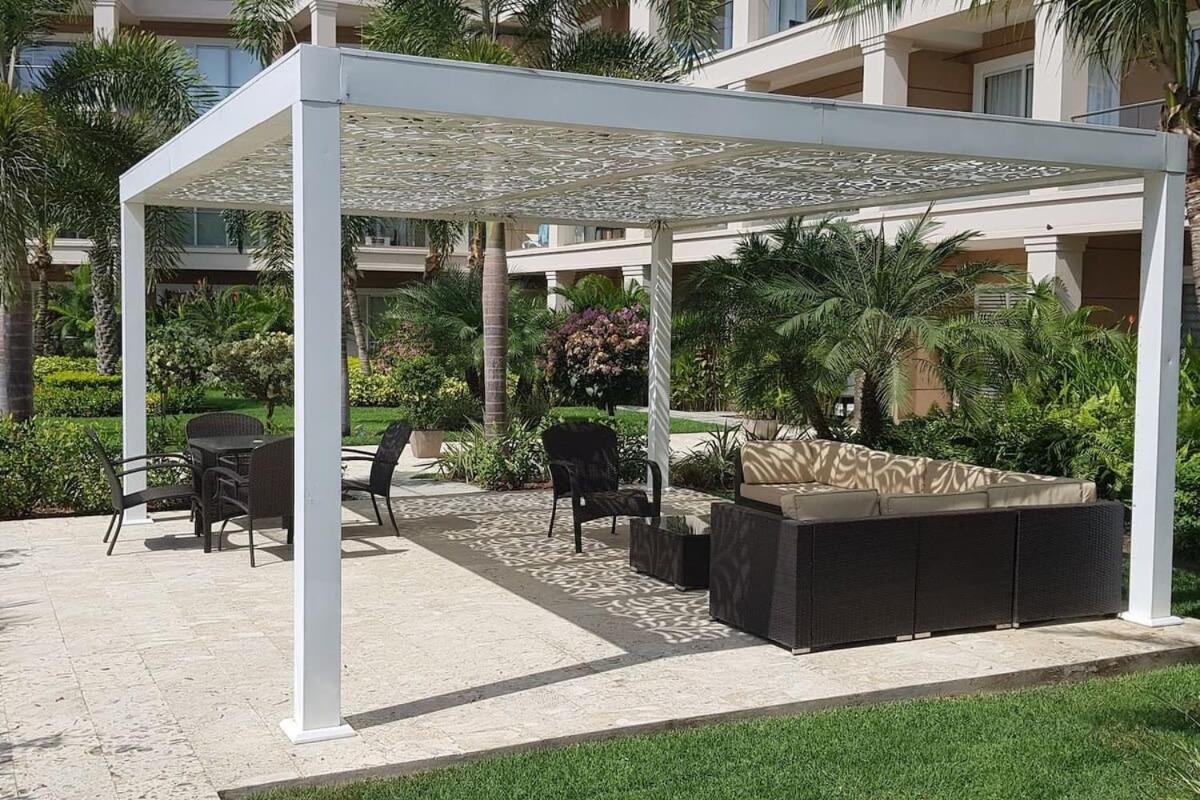 Beautiful Apartment In Eagle Beach Levent Palm Beach Exterior foto